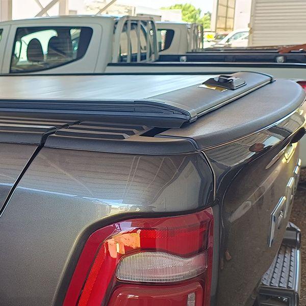 Tapa Retráctil Eléctrica BULX15 2.0 Power Ram 1500 New Body CD Con Rambox 