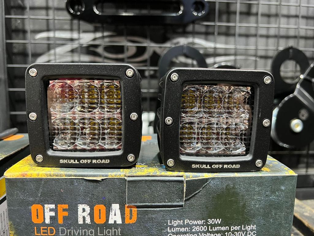 NEBLINEROS FLOOD 3" SKULL OFF ROAD 