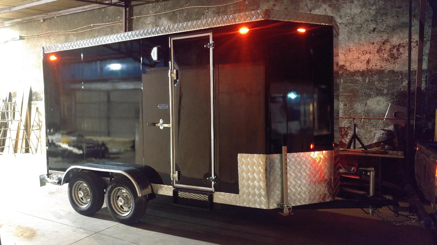 CARRO DE ARRASTRE CERRADO 3.8x1.8