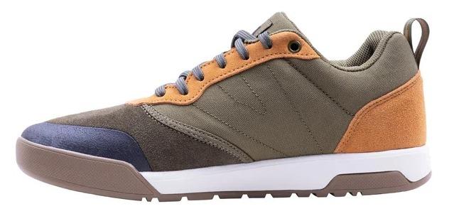 Miniatura Zapatilla Hombre Rebel - Color: Military Olive