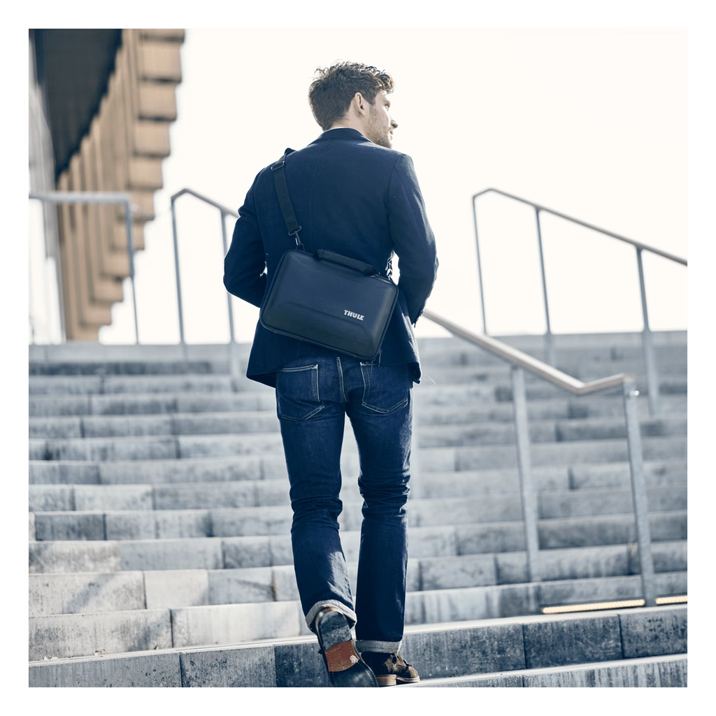 Miniatura Gauntlet Mb Pro Attache 14 -