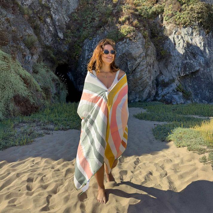 Miniatura Toalla de Playa Pink Lines  - Color: Estampado lineas