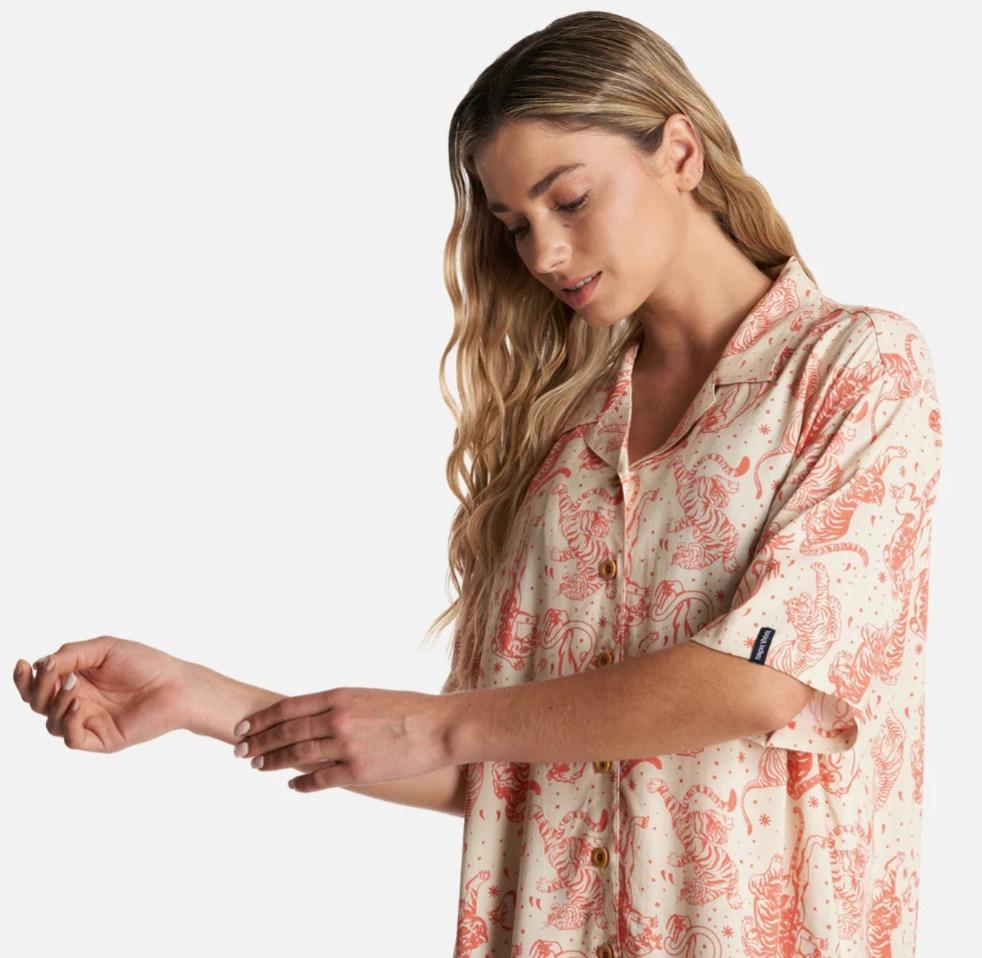 Camisa Mujer Cola de Tigre -